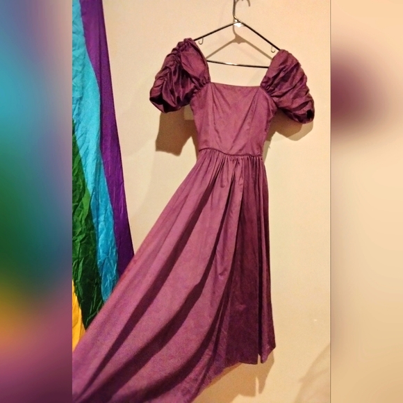 Laura Ashley Dresses & Skirts - Vintage Laura Ashley gown